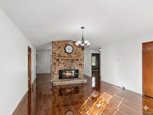 Photo - 221 Nancy Rd