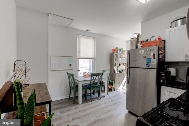 Photo - 4001 Cresson St Unit 2