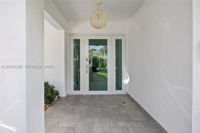Photo - 630 Allendale Rd