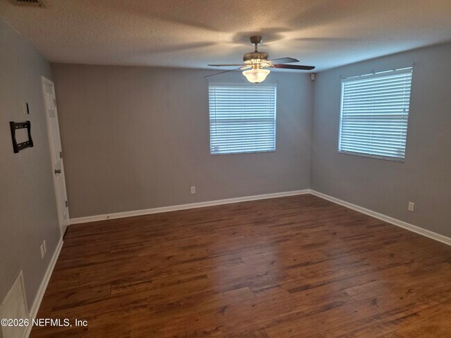 Photo - 8913 Erin Ct