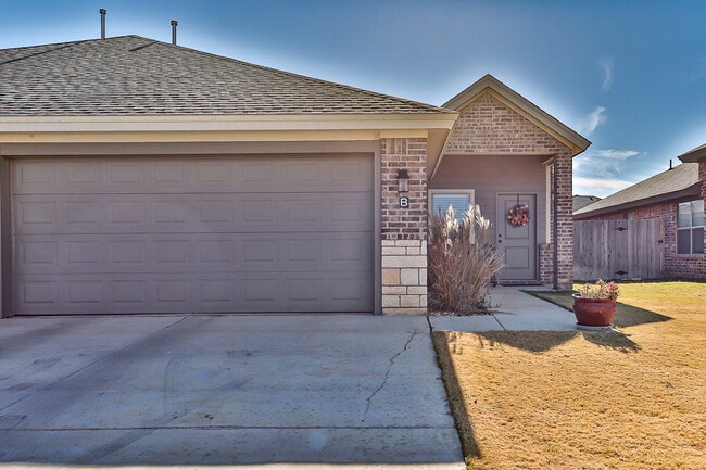 Photo - Half off first full month's rent! Zero Dep...