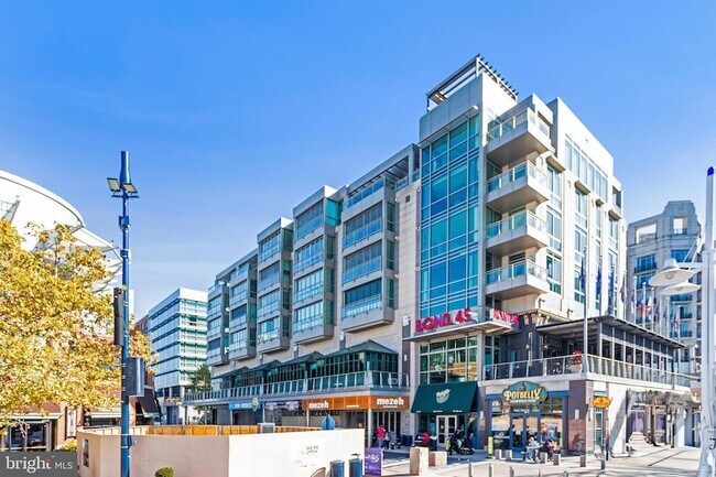 Photo - 147 Waterfront St Unit 402