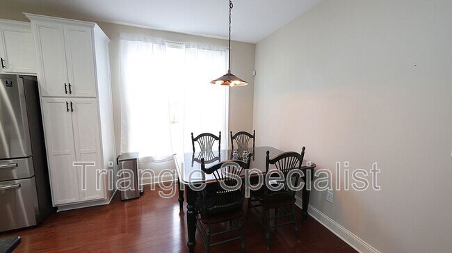 Photo - 10510 Sablewood Dr Unit 109