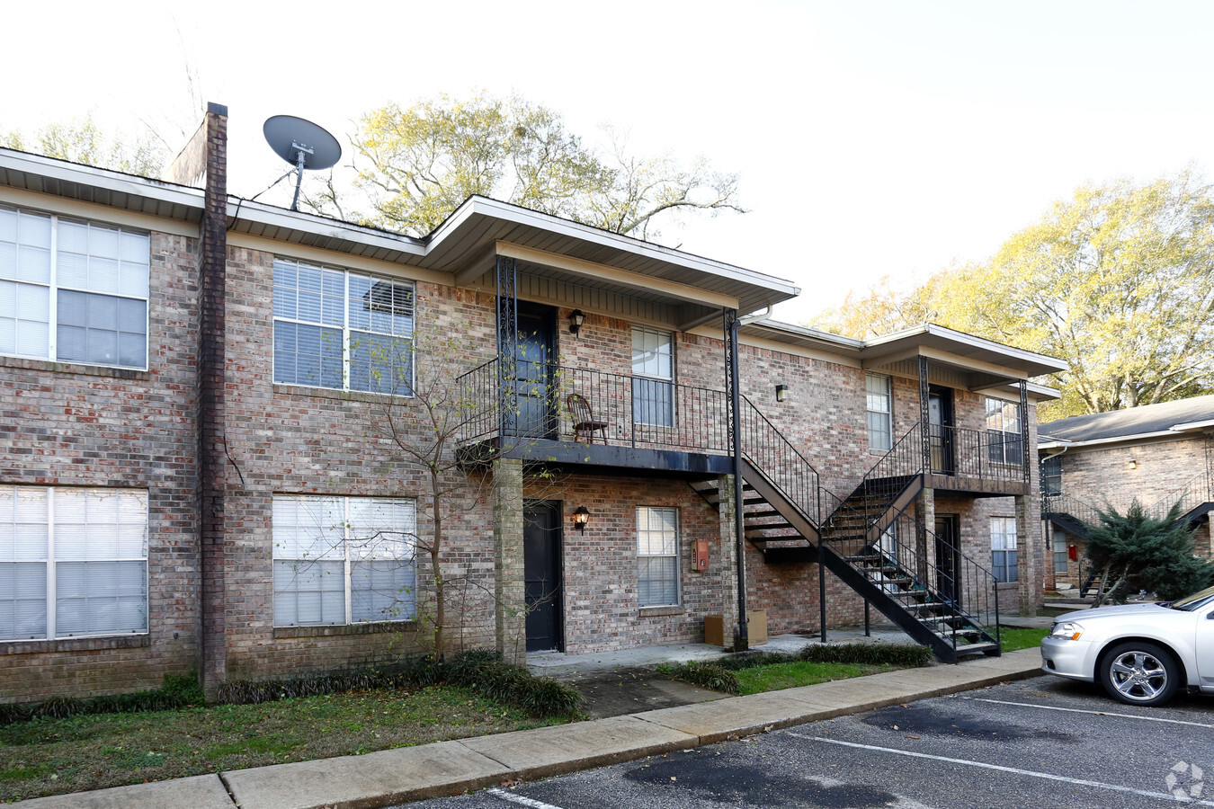 Rondo Apartments - 3993 Cottage Hill Rd, Mobile, AL Apartments for Rent