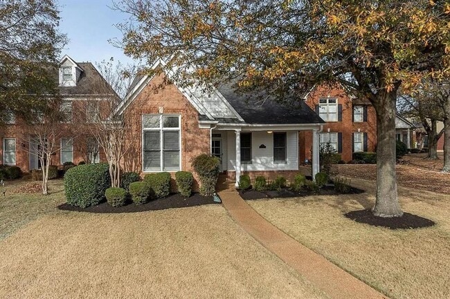 Photo - 7520 Crystal Lake Dr