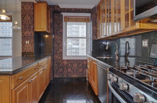 Photo - 225 St Pauls Ave