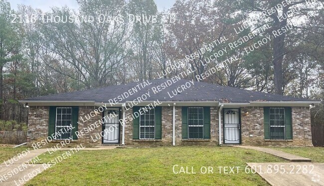 Building Photo - "Charming 3 Bed, 2 Bath Duplex in Jackson,... Unit B Rental