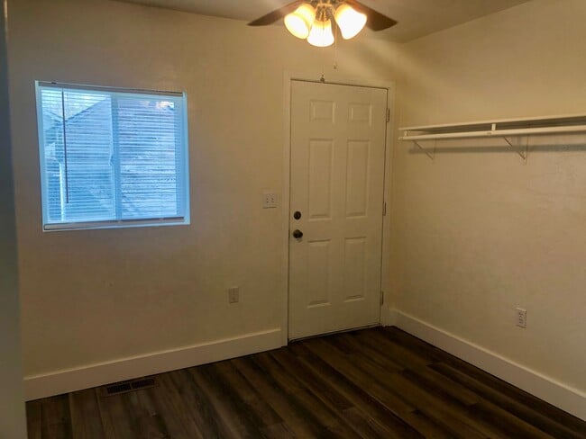 Photo - 4th St. Fourplex Unidad #1