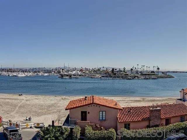 Building Photo - 440 San Antonio Ave Unit 7