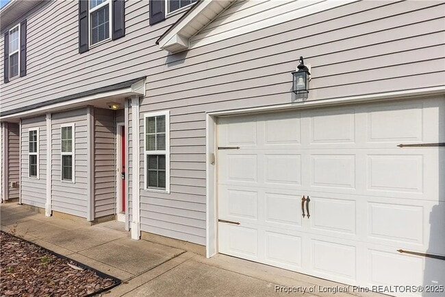 Building Photo - 125 Burgess Ln