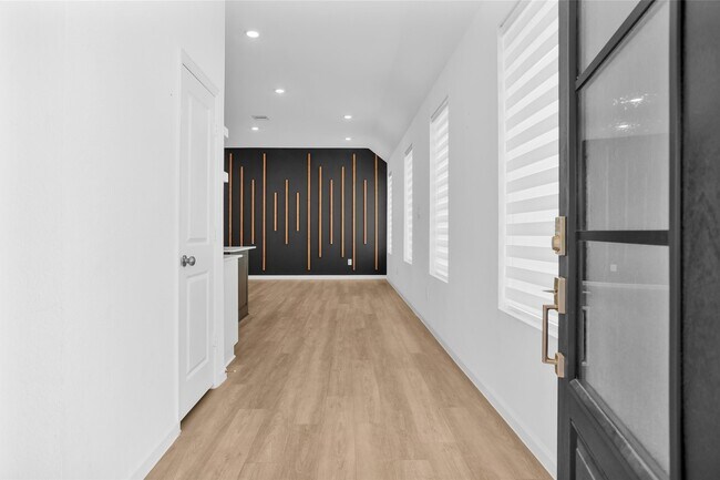 Photo - 15619 Rising Wren Ct