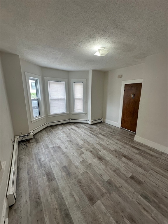 Building Photo - 33 Louis St Unit 1 Rental