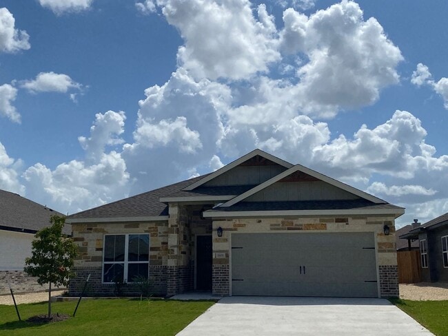 Building Photo - 1615 Black Kettle Trl