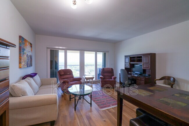 Photo - 825 Bayshore Dr Unit 1205