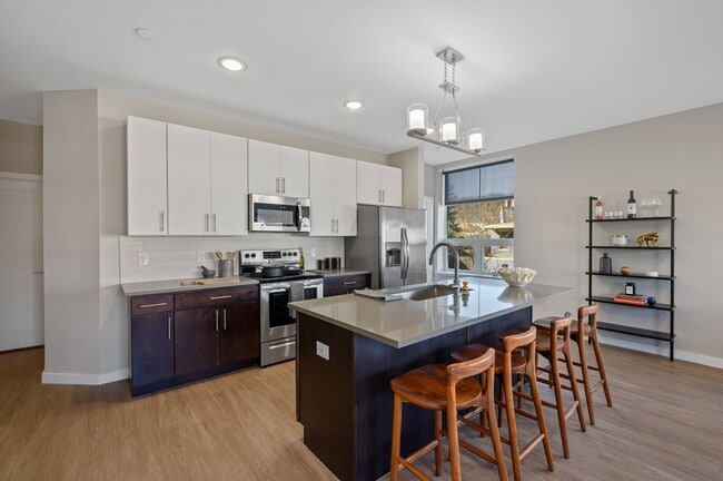 Building Photo - JRG Lofts