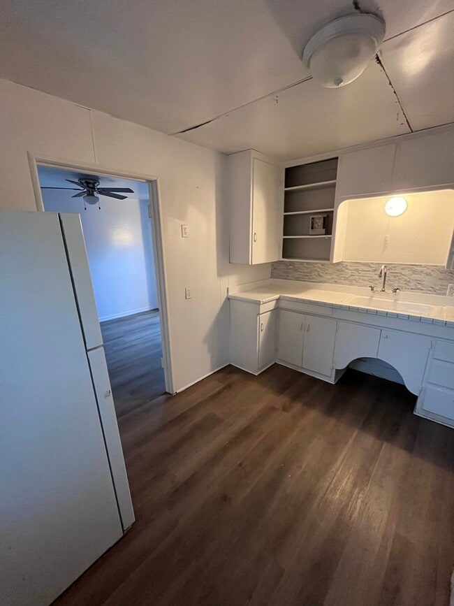 Kitchen - 6340 6th Ave Unit Front house