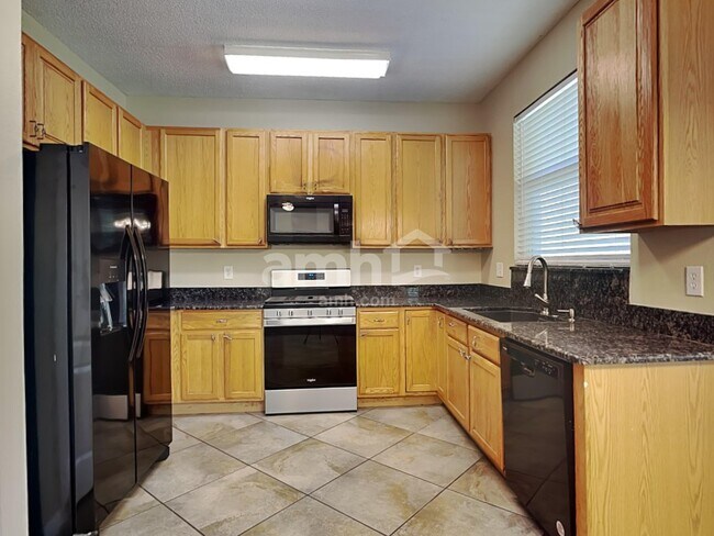 Photo - 27602 Sky Lake Cir