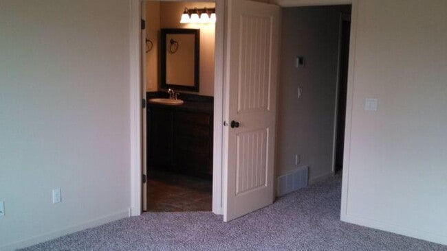 Photo - 3 bedroom in Billings MT 59105