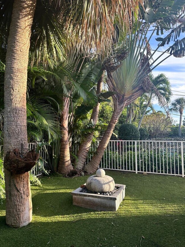 Photo - 1080 Walnut Terrace