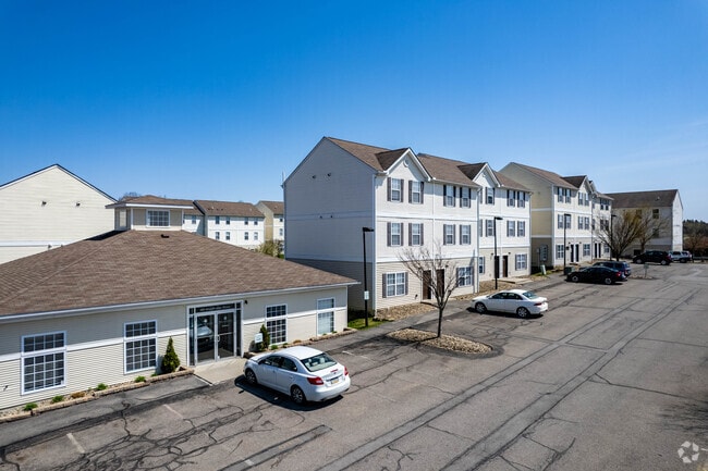 The Heights at Slippery Rock - The Heights at Slippery Rock