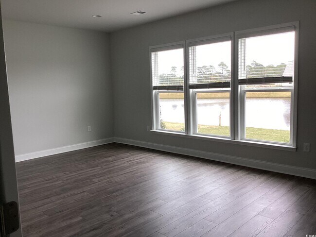 7403 Sarteano Dr