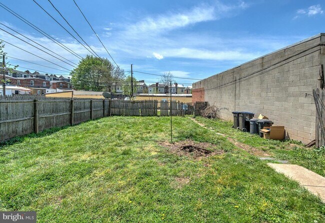 Photo - 1020 W Main St Unit 3