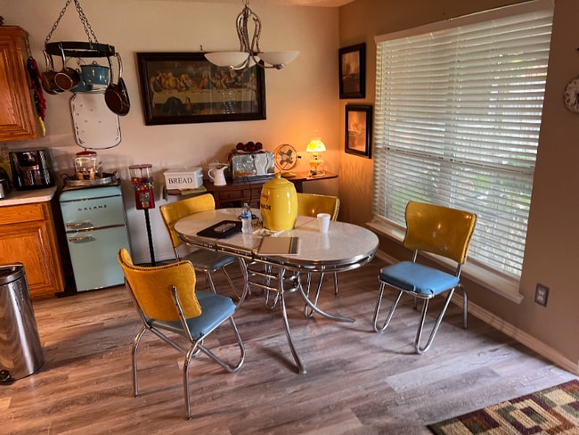 Photo - 335 Mesquite Hill Dr
