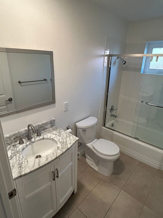 Photo - 195 Sylvan Ave Unit 2