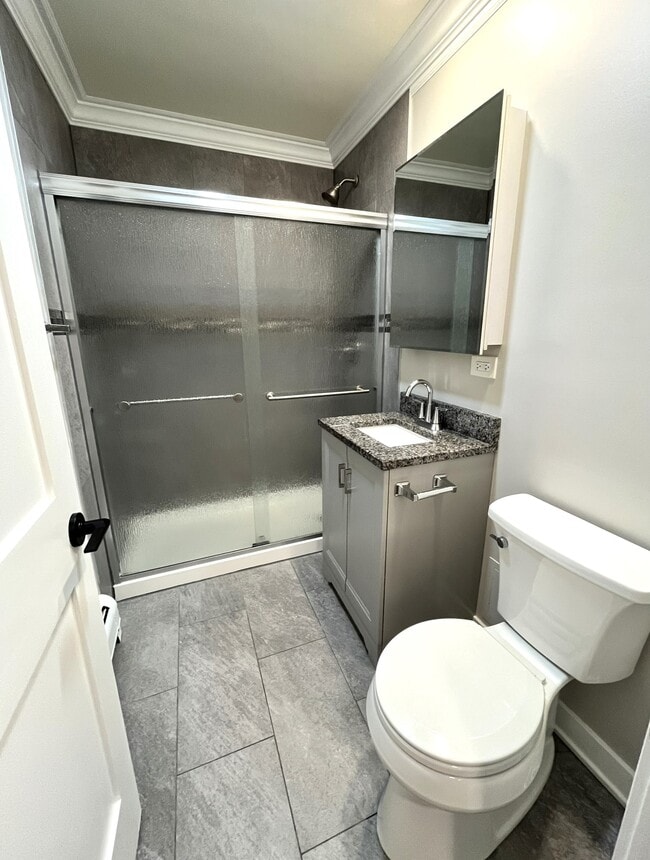 Photo - 5118 Fairview Apartments