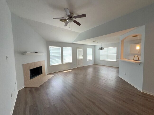 Photo - 6519 Gorton Dr