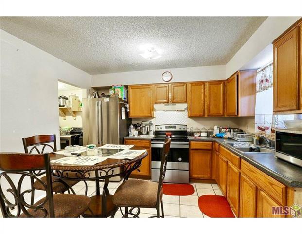 Photo - 6221 Music St