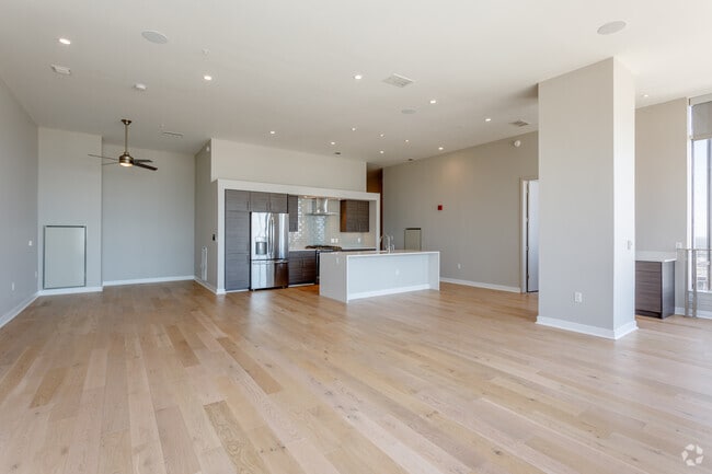 2BR, 2.5BA - 2,108 SF