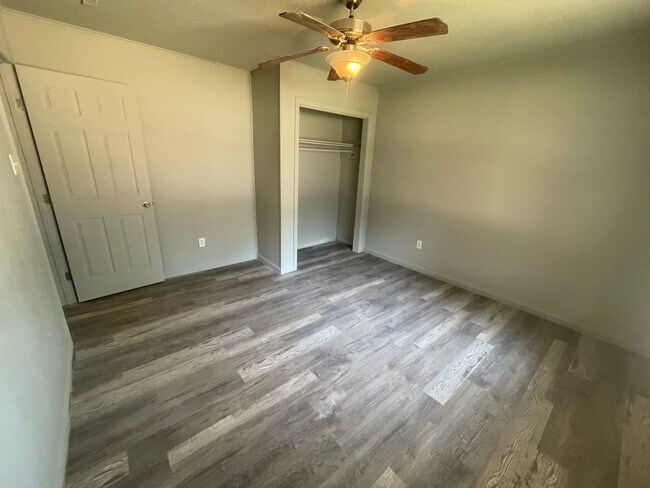 Photo - 917 Mays Rd Unidad A