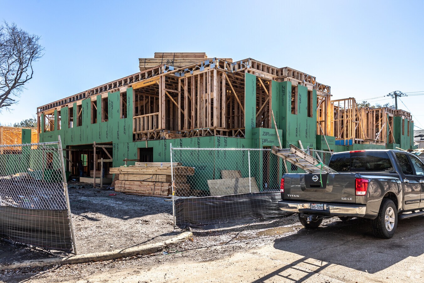 February 2023 - 4525--4527 Emerson Ave