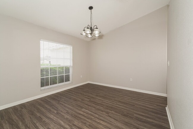 4668 Great Blue Heron Dr