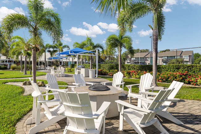 Photo - Trellis at the Lakes