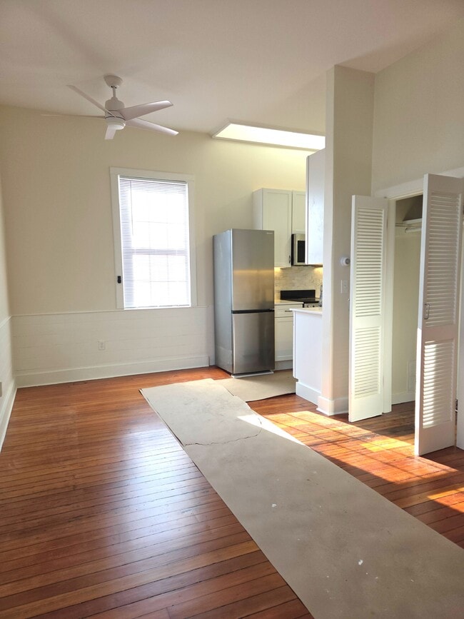 Photo - 32 Farewell St Unit 4