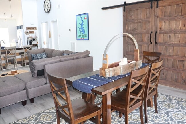 Photo - 164 April Point Dr N Unit 164