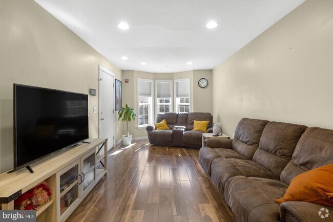 Building Photo - 134 S 46th St Unit A Rental