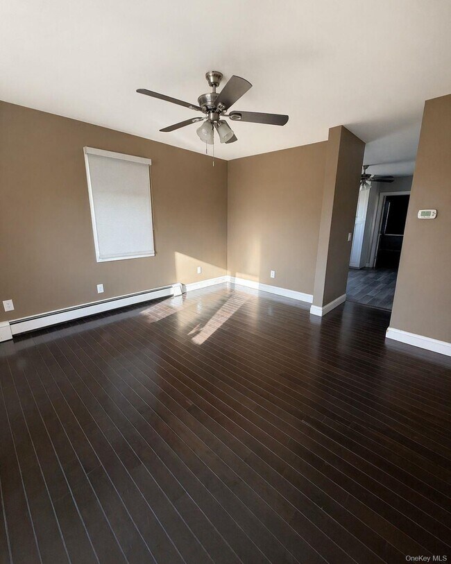 Photo - 121 Carroll Ave