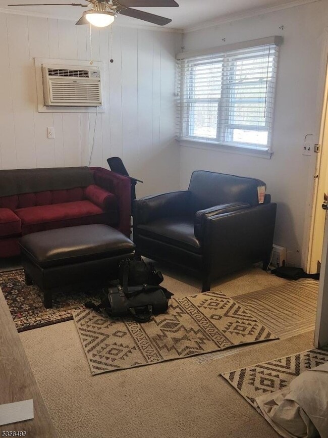 Photo - 1424 E Front St