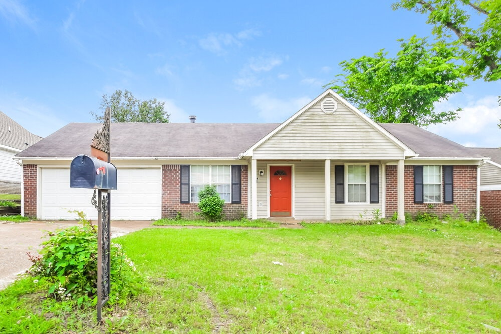 Photo - 2545 Waverly Dr