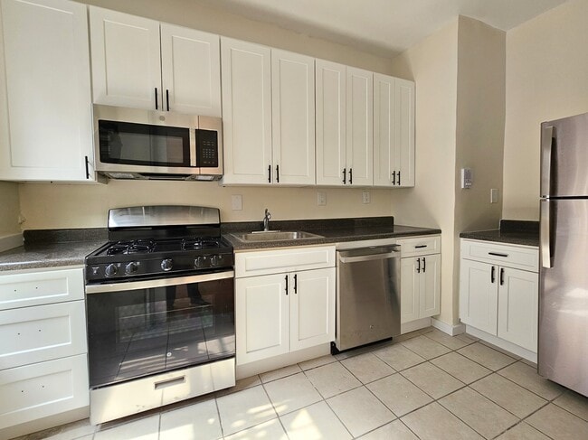 Photo - 138 Haven Ave Unit 11A