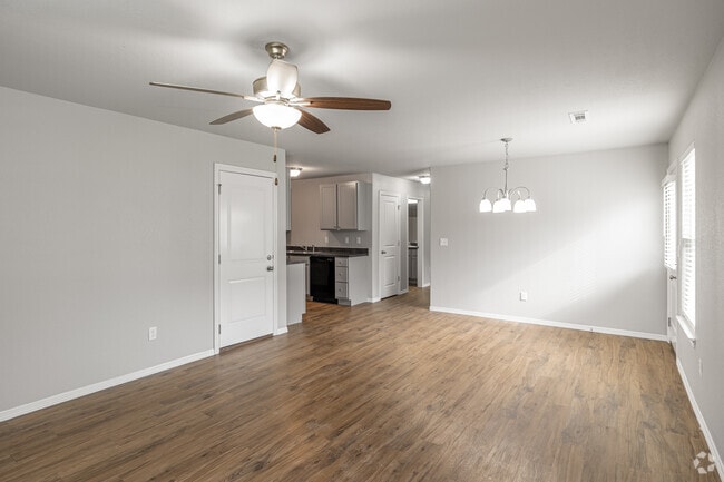 3BR, 2BA - 1,101SF - Living Room