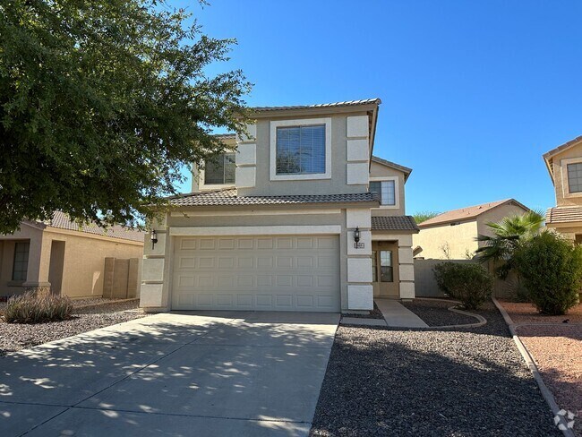 Building Photo - Ironwood and Ocotillo. 3 bed, loft, 2.5 ba...