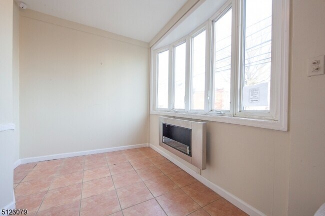 Photo - 409 Washington Ave