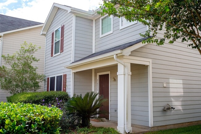 Photo - 20923 Patriot Park Ln