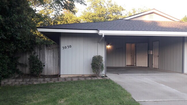 Photo - 3030 Olive Glen Ct House