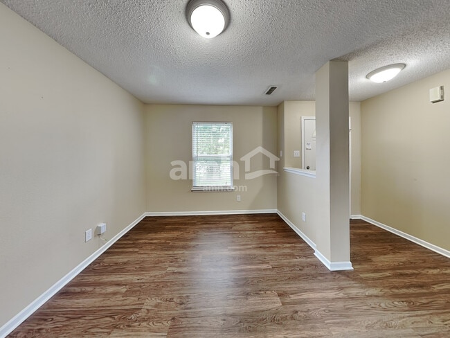 Photo - 3306 Capsella Ln