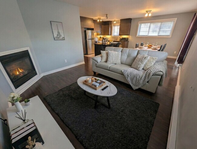 Photo - 5055 Chem. du Souvenir Unité SI ID1473542P